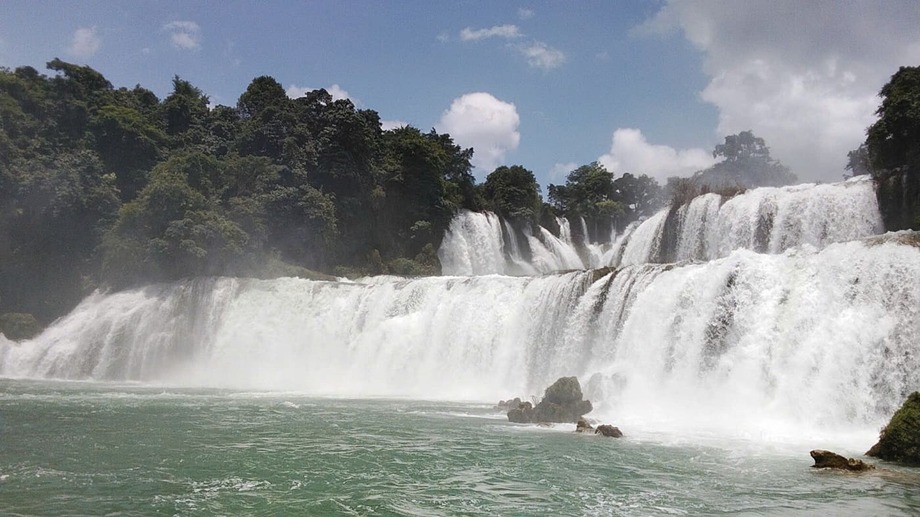 The Cao Bang Loop (3 Days): See The North Before The Crowds Do