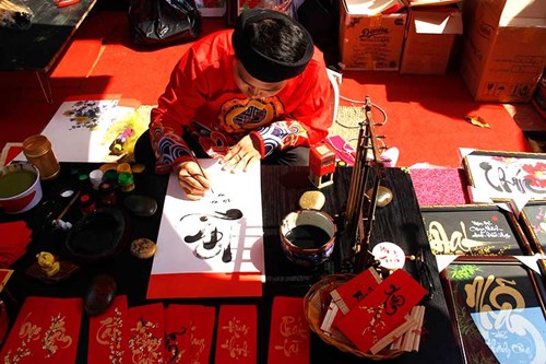 Descubre Thu Phap: el arte de la caligrafía vietnamita