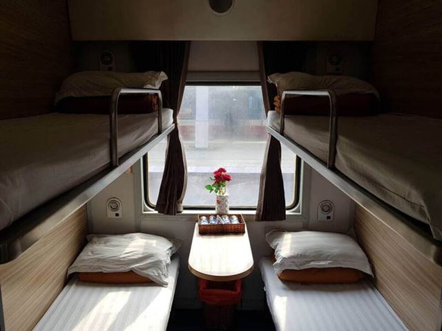 Vietnam Sleeper Train: The Ultimate Overnight Train Guide