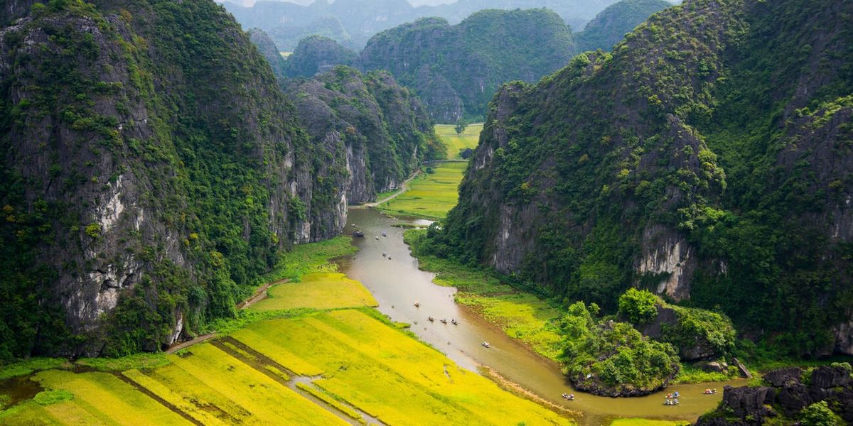 Qué ver y hacer en Tam Coc: Guía esencial 2025