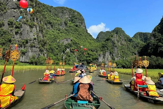 Semana del Turismo de Ninh Binh: “El Color Dorado de Tam Coc - Trang An”