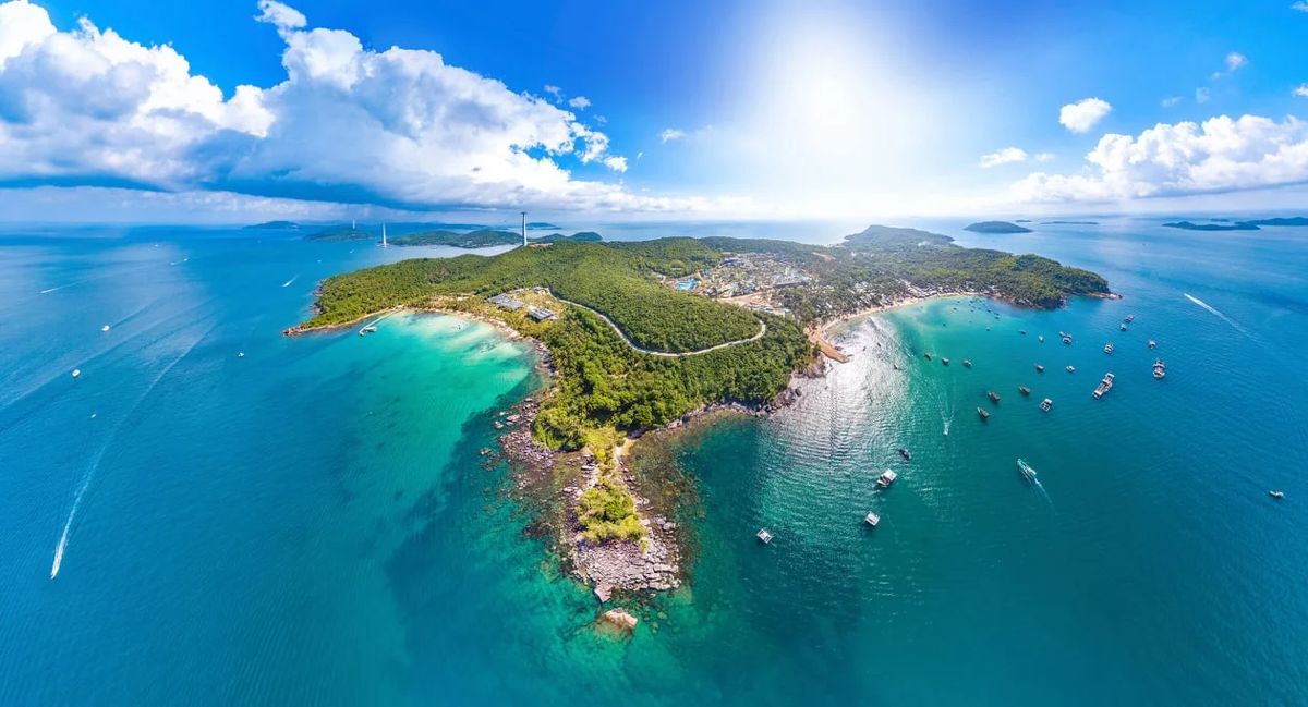 Phu Quoc Island: the 2nd most beautiful island in the world, just behind the Maldives!