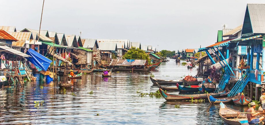 Kampong Khleang: Life Suspended Over the Waters of Tonle Sap