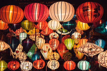 Los 8 mercados nocturnos más bonitos de Vietnam (2025)