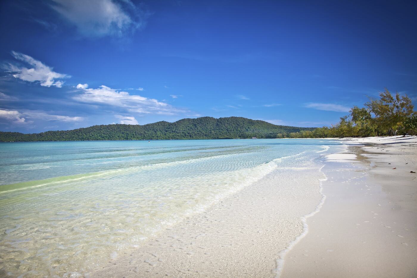 The 9 Best Beaches in Cambodia (Map + Video)