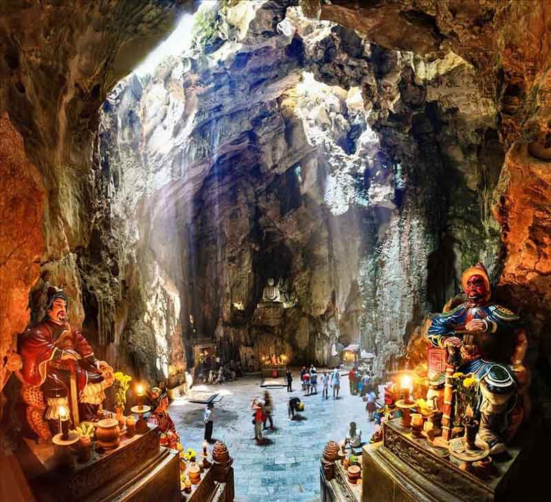 marble mountains in Da nang