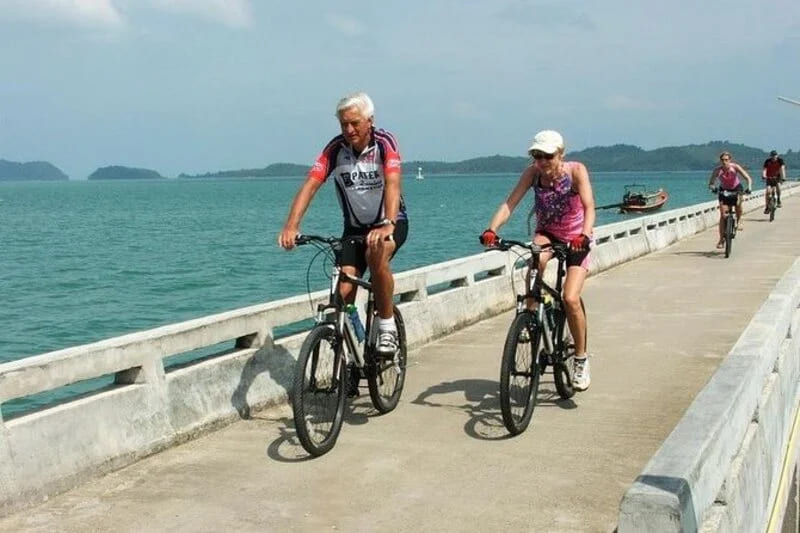 paseo en bicicleta en koh samui