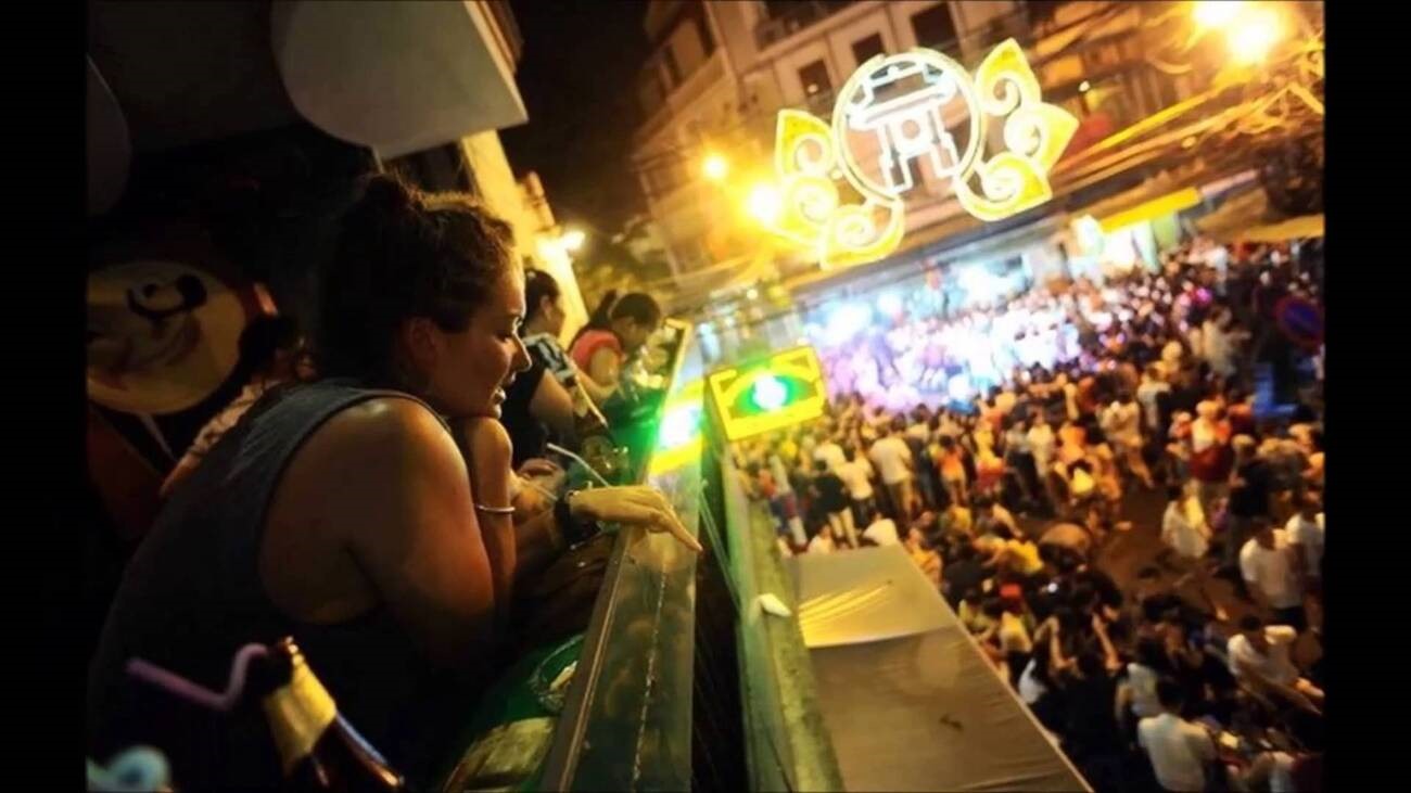 Hanoi's Midnight Bánh Mì