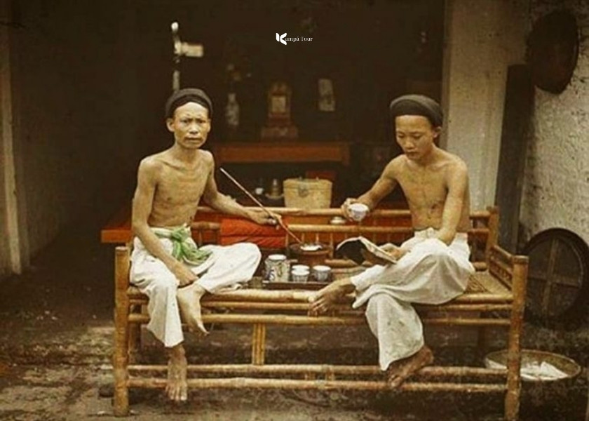 Tobacco was used alongside opium in Annam