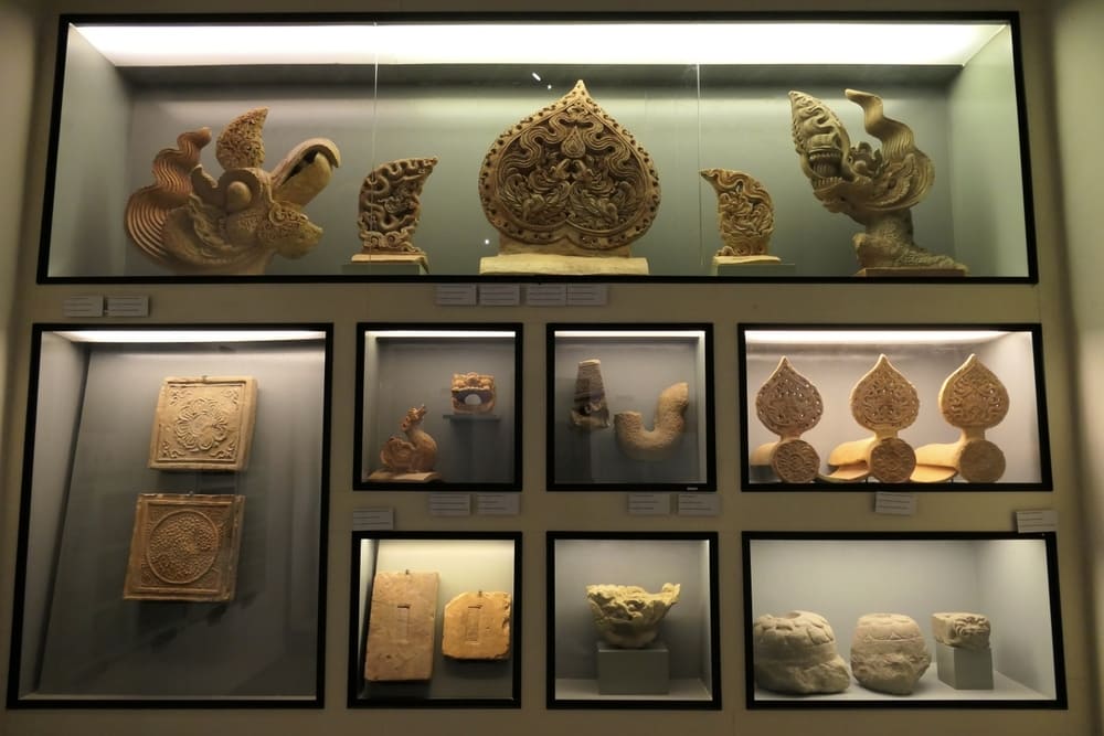 museum exhibits of Thang Long imperial citadel