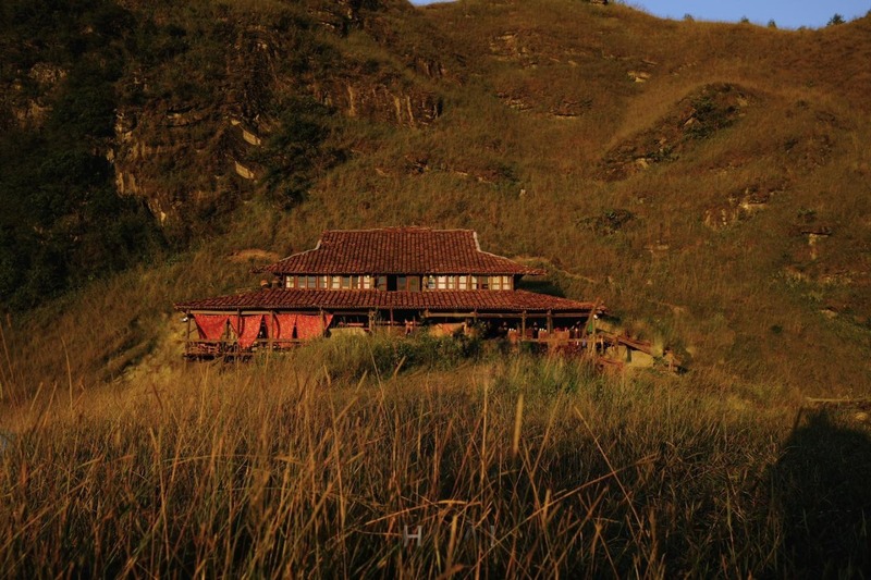 Ba Quang burnt grass hill when it turns red