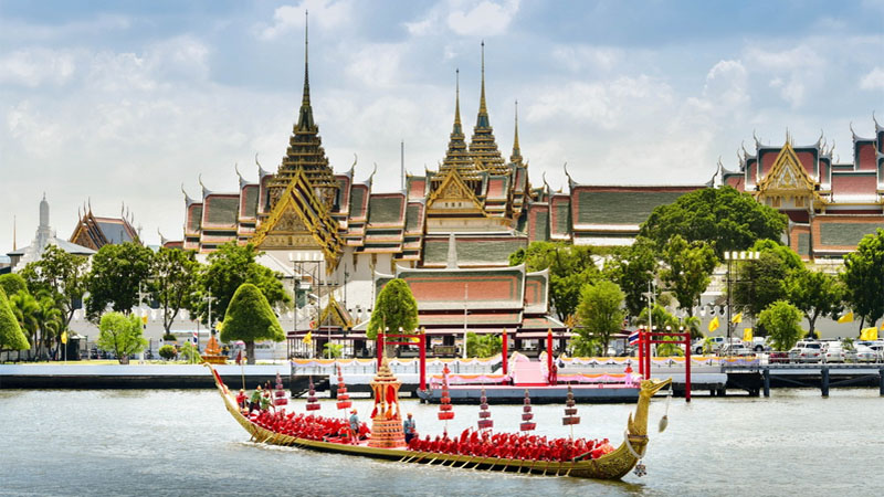 procesion real tailandia