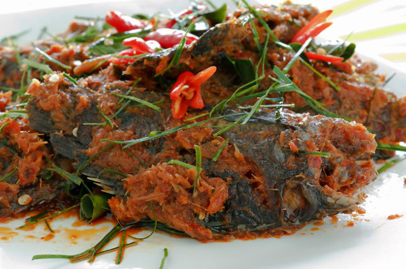 chu chee fresh chili pla khao