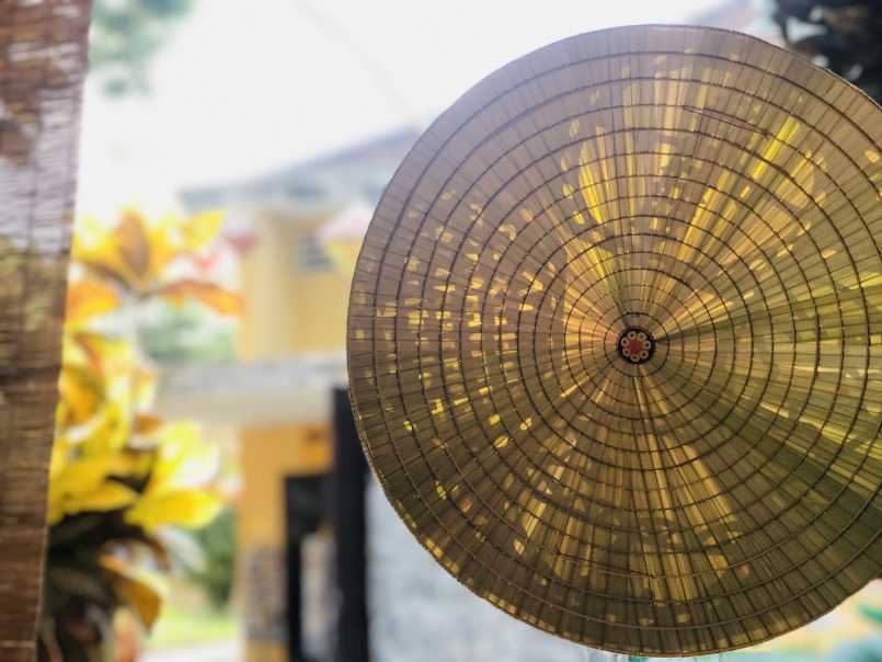 Tay Ho Poetry Hat, Hue