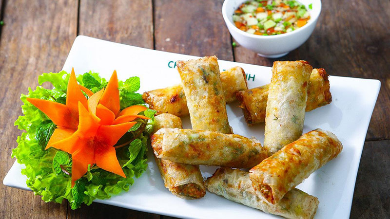 ying yang en vietnam - rollitos fritos nems