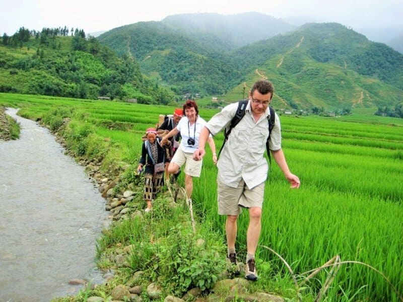trekking in muong hoa valley