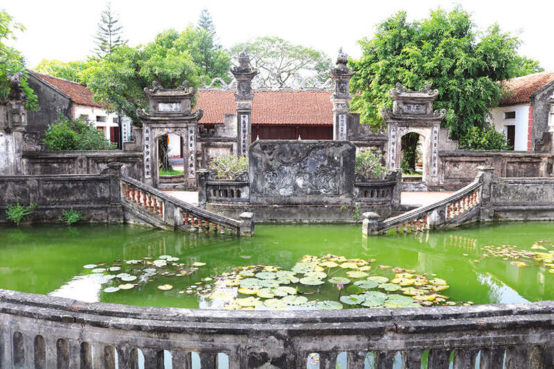Architecture of Dong Ho painting village