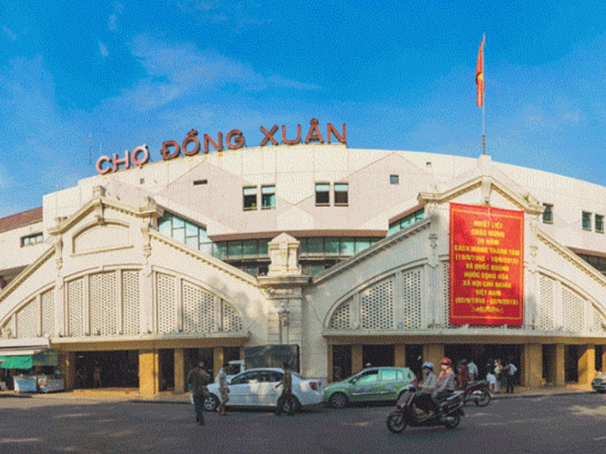 Dong Xuan market