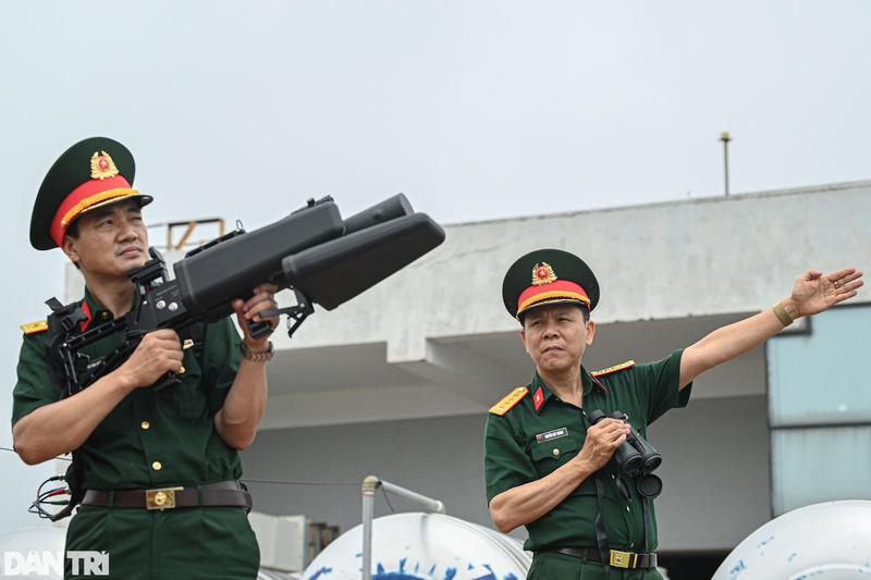 Gun to shoot down drones of the Vietnam People's Army