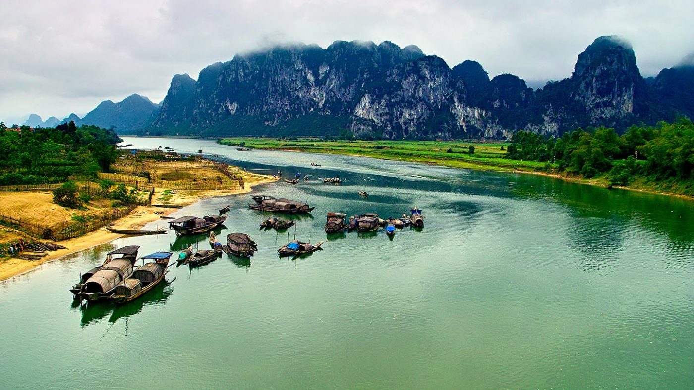 Gianh river, Quang Binh