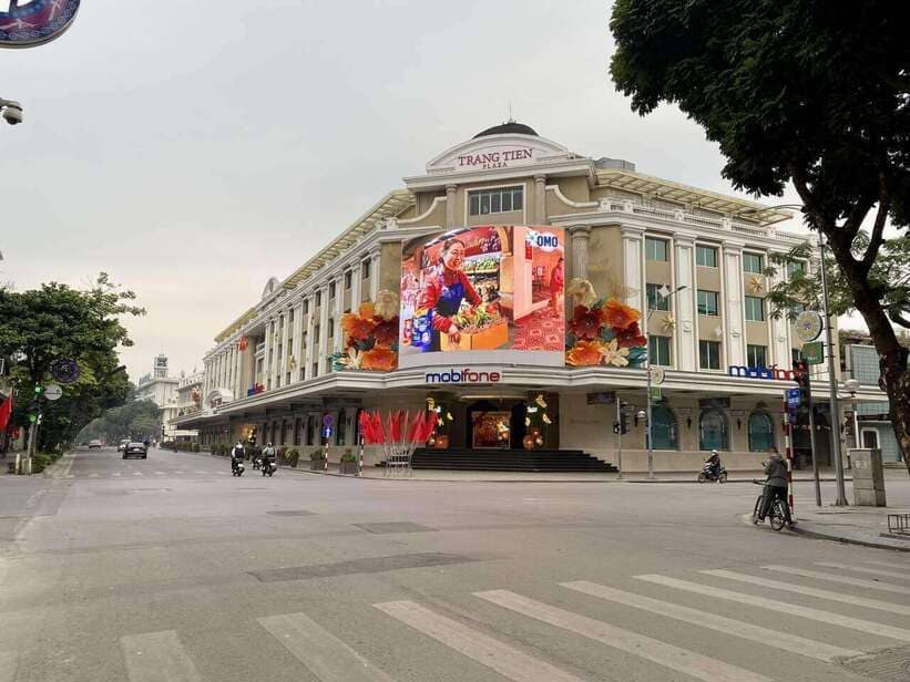 hanoi on the first day of lunar new year