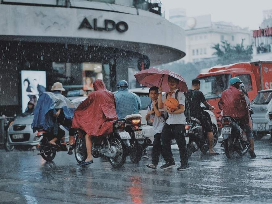 Light rain in Hanoi in November