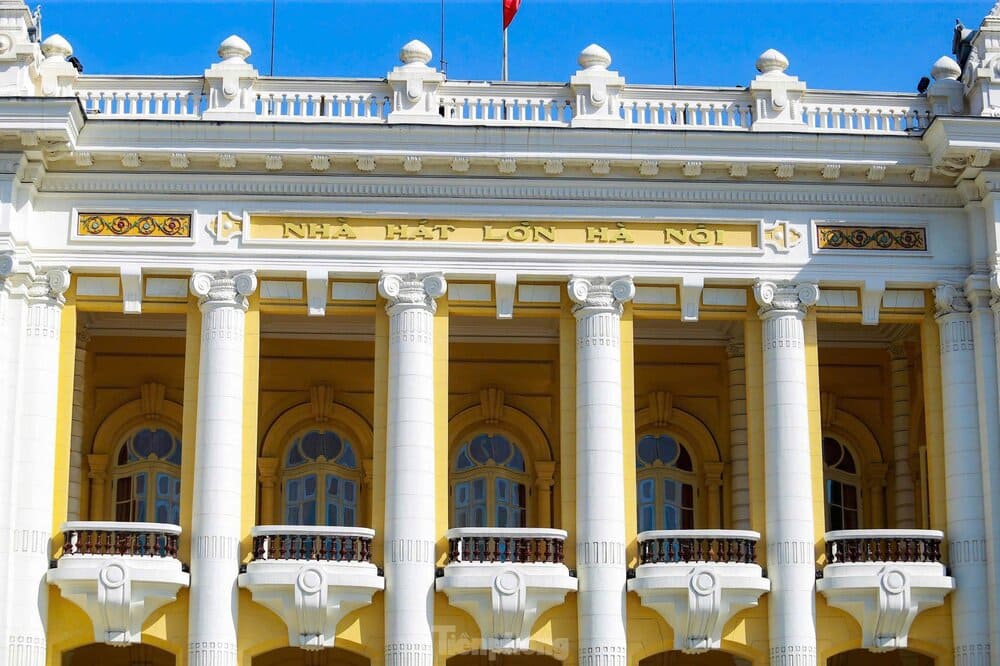 hanoi opera house