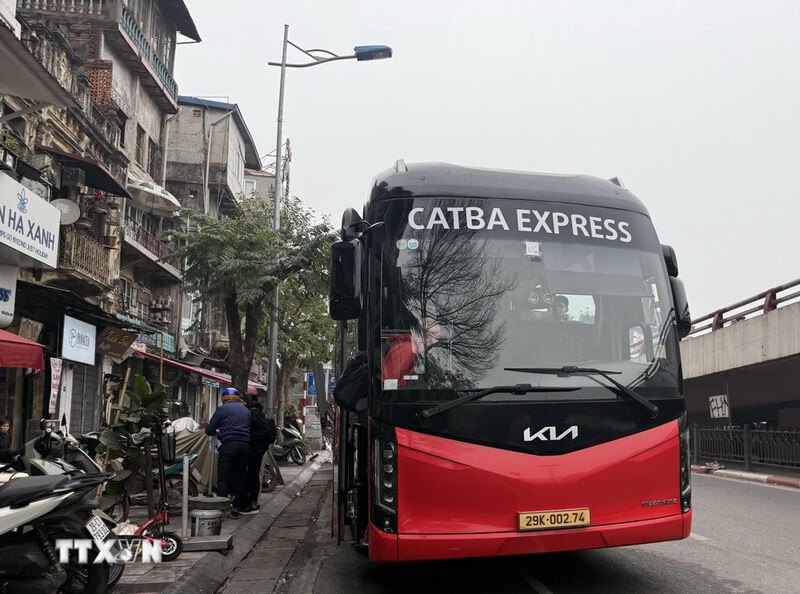 Cat Ba Express Bus