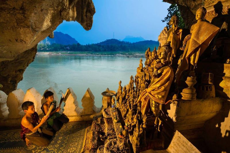 Pak Ou Grottoes