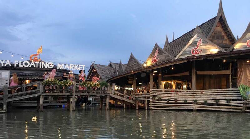 Ayutthaya Floating Market