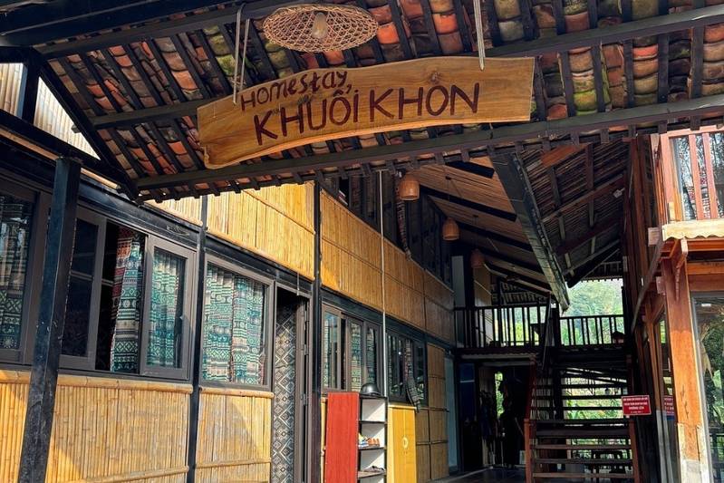 A local Lô Lô homestay in Khuoi Khon village, Cao Bang province