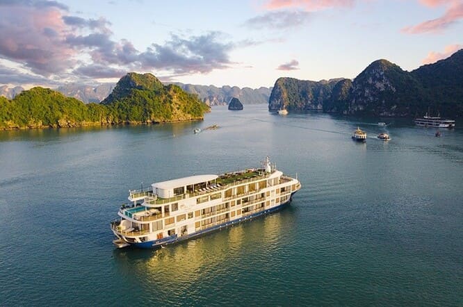 lan ha bay cruise