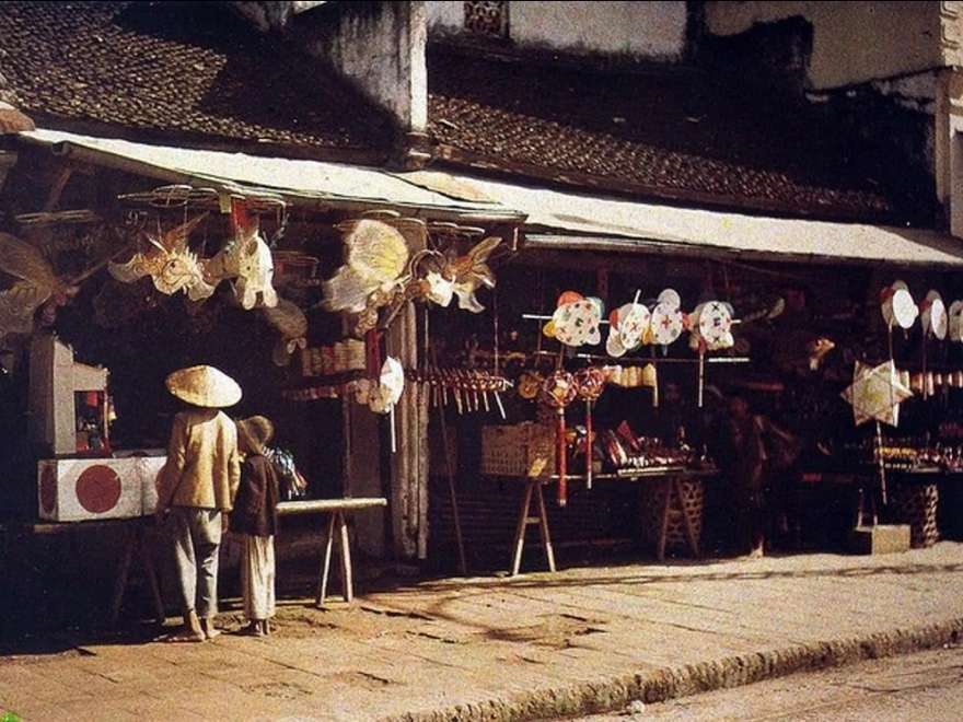 The old Ma May street in the past