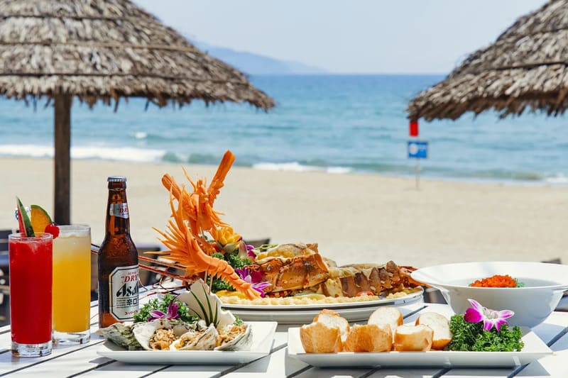 Muoi Bien Seafood Restaurant