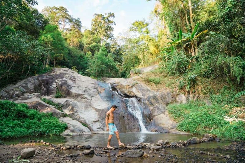 Cascada de Mor Paeng
