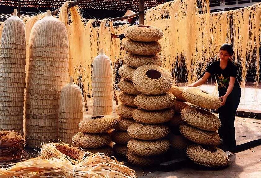Phu Vinh bamboo weaving village