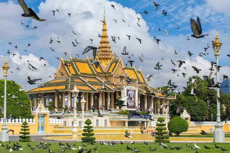 que ver en laos y camboya phnom penh