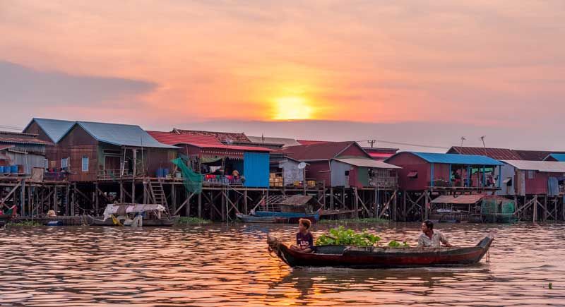 que ver en laos y camboya lago tonle sap