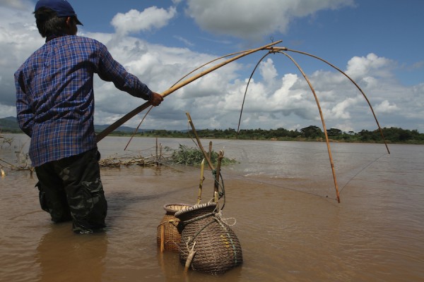 vida local en chiang khong tailandia en rio mekong