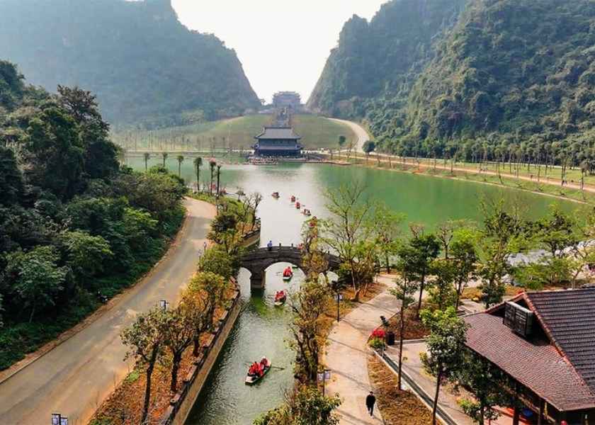 Toàn cảnh khu vực Thung Ui