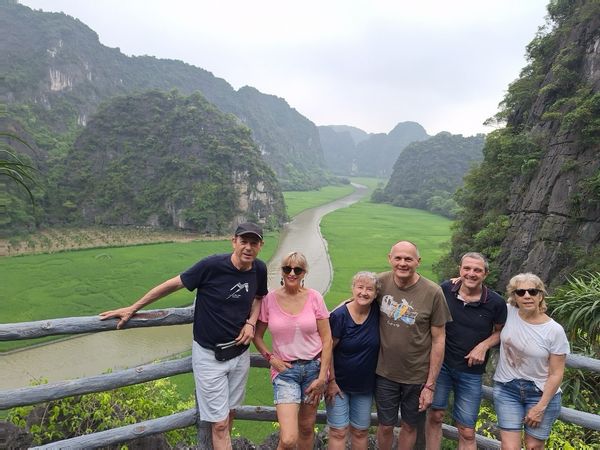 viajeros de kampa tour - hang mua - tam coc