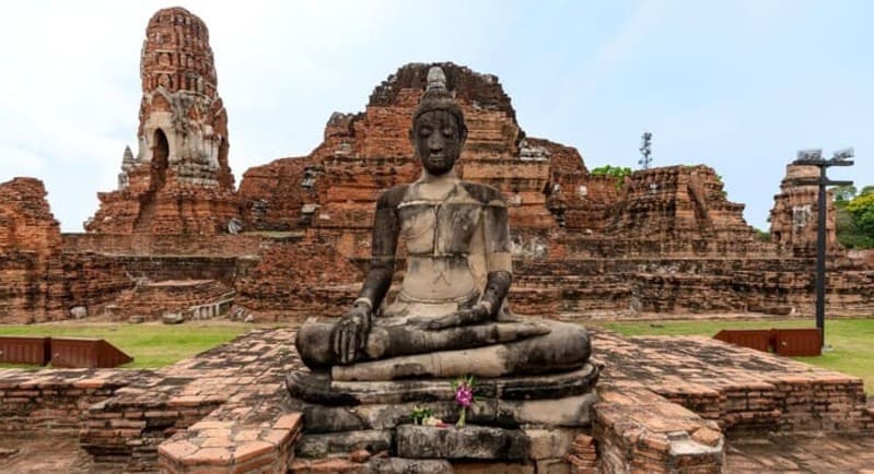 The magnificent temples of Thailand, a country steeped in Buddhism