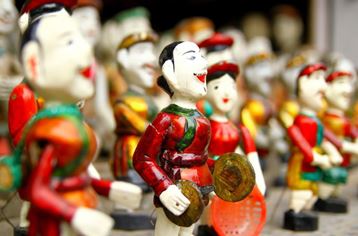 Encuentro con Phan Thanh Liem, un artista de marionetas de agua