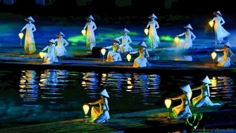 The “Hoi An Memories” show
