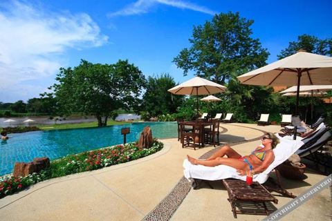 The Legend Boutique River