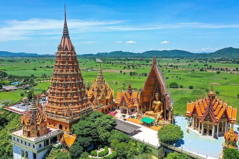 Observe los templos más típicos del Norte de Tailandia