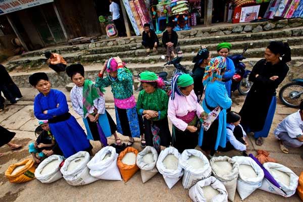 Mercado semanal de Hoang Su Phi