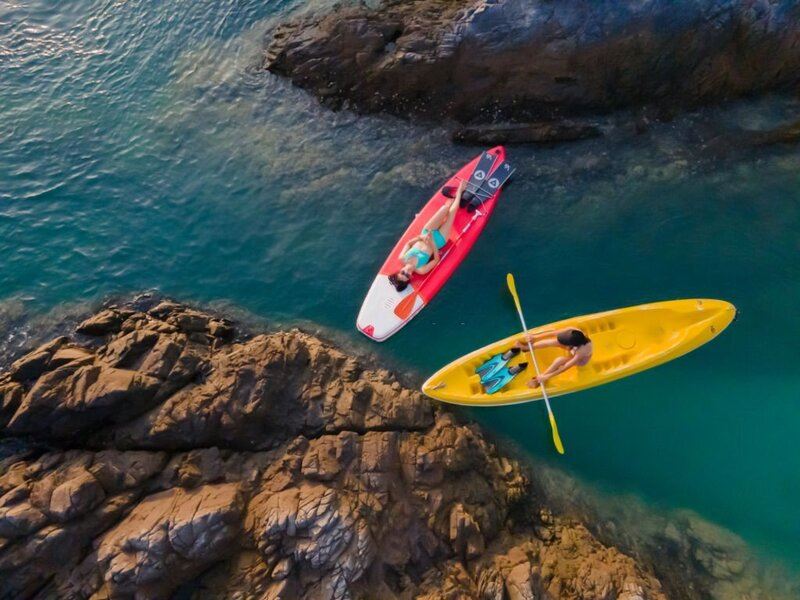 Un paseo por playa en Phuket en kayak