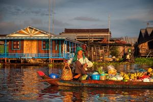 The quickest way to understand a country is to immerse yourself in its daily life.